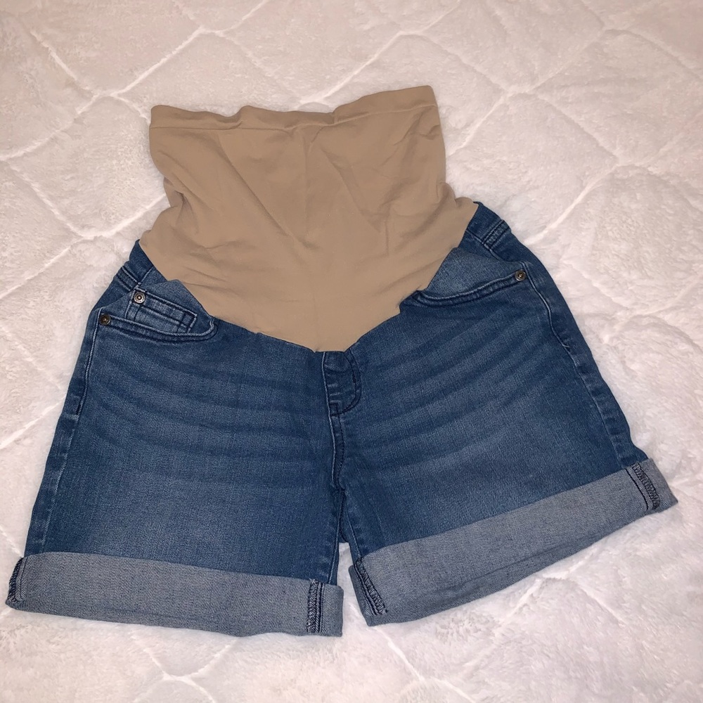 🌟 XS Maternity blue jean shorts